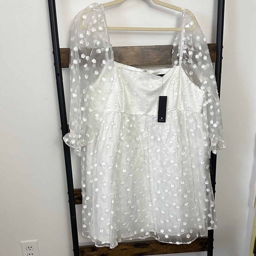 Lulu's White Floral Mini Dress